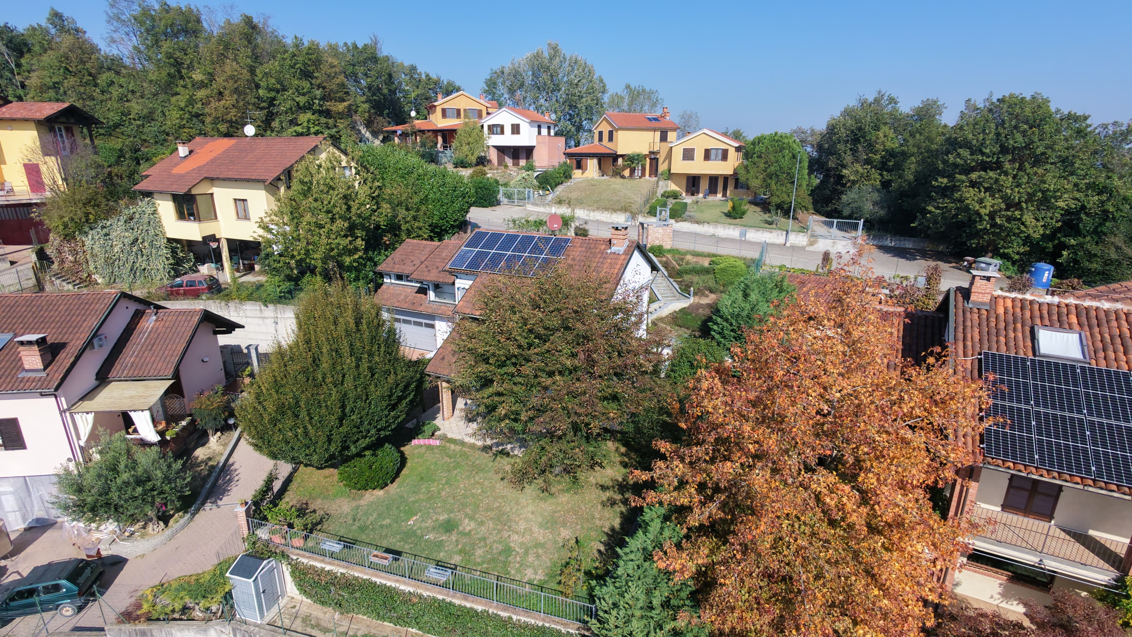 Albugnano — veduta aerea della proprietà